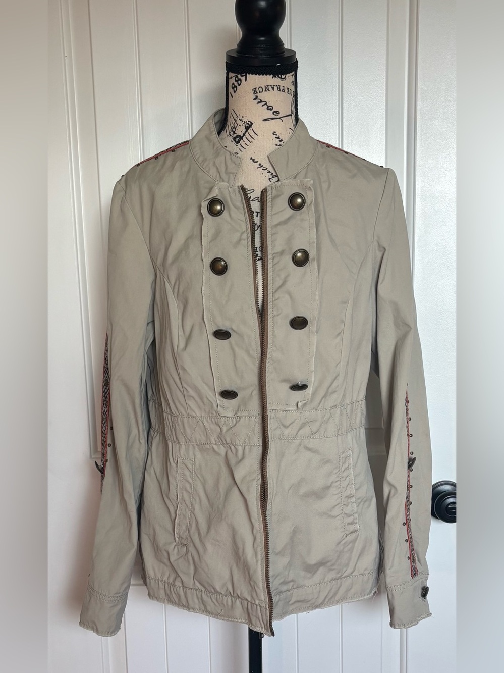 BKE Outerwear size Lg Light Beige Military-Style Women's Jacket